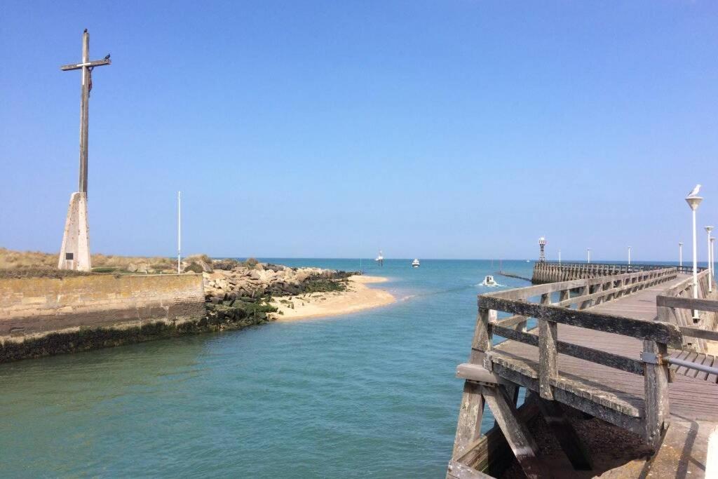 Appartement T2 Avec Vue Sur Mer Directe ! Courseulles-sur-Mer Exterior foto